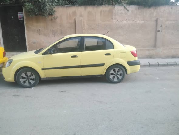 كيا ريو 2011 - صورة 1