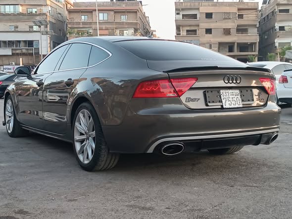 أودي RS7 2013 - صورة 3