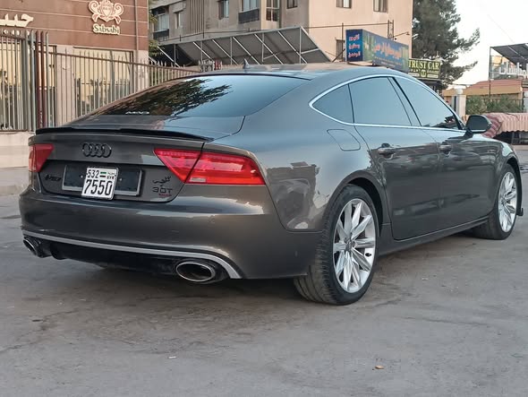 أودي RS7 2013 - صورة 4