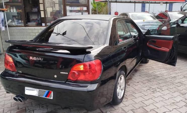 سوبارو إمبريزا 2005