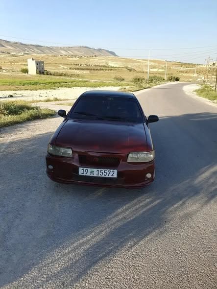 فورد اسكورت 1994 - صورة 1