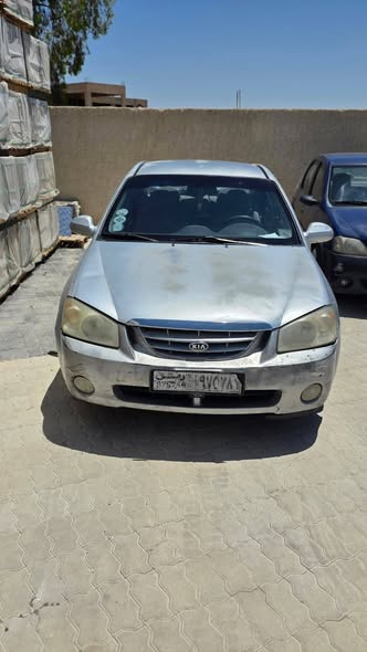 كيا سبيكترا 2004 - صورة 4