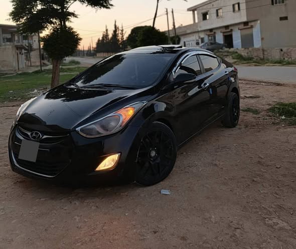 هيونداي ألنترا 2012 - صورة 1