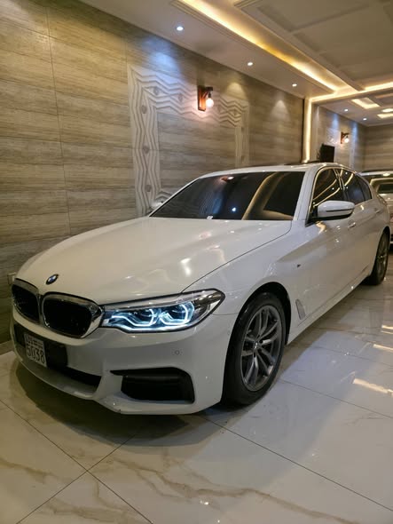 بي ام دبليو 530i 2018 - صورة 1