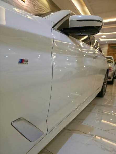 بي ام دبليو 530i 2018 - صورة 2