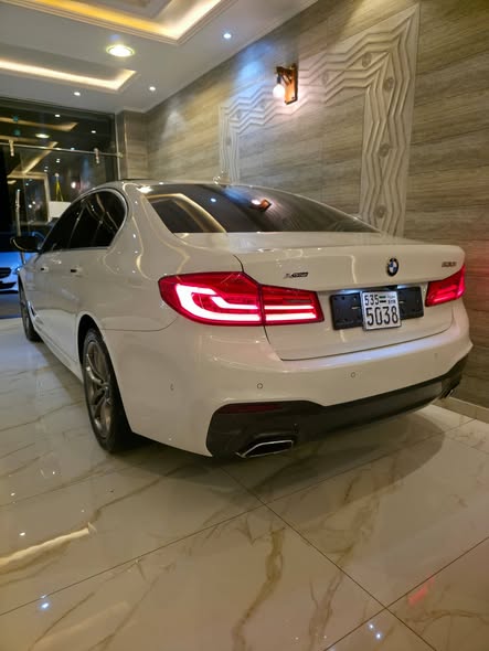 بي ام دبليو 530i 2018 - صورة 3