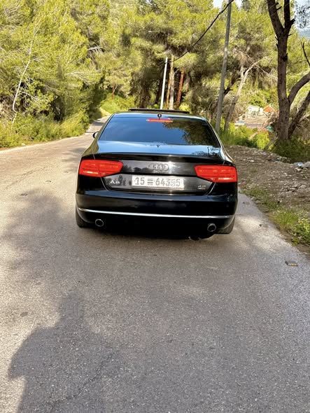 أودي A8 2011 - صورة 5