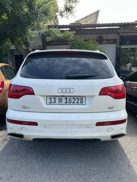 أودي Q7 2008 - صورة 4