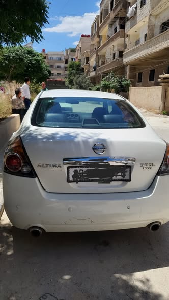 نيسان التيما 2010 - صورة 2