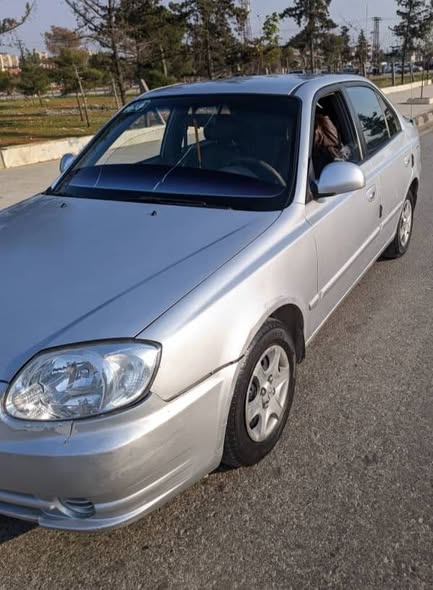 هيونداي اكسنت 2006 - صورة 5