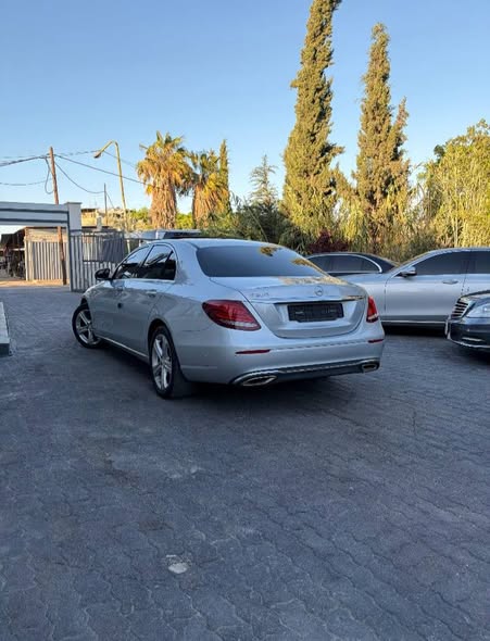 مرسيدس E200 2017 - صورة 4