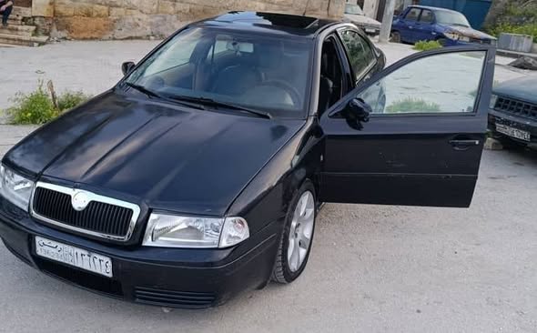 سكودا اوكتافيا 2002 - صورة 4