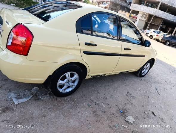 هونداي فيرنا 2010 - صورة 5