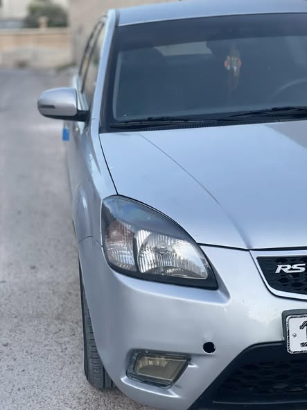 كيا ريو 2011 - صورة 5