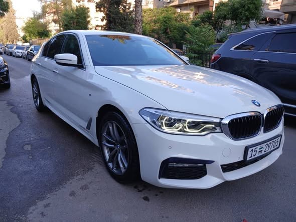 بي إم دبليو 530i 2018 - صورة 4