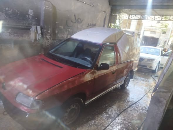 سكودا Pickup 1999 - صورة 5