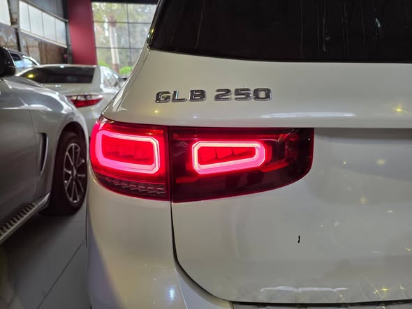 مرسيدس GLB 2020 - صورة 4