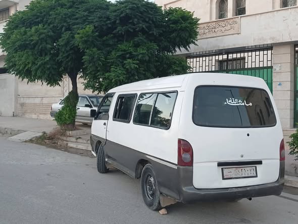 هيونداي H-1 1996 - صورة 4