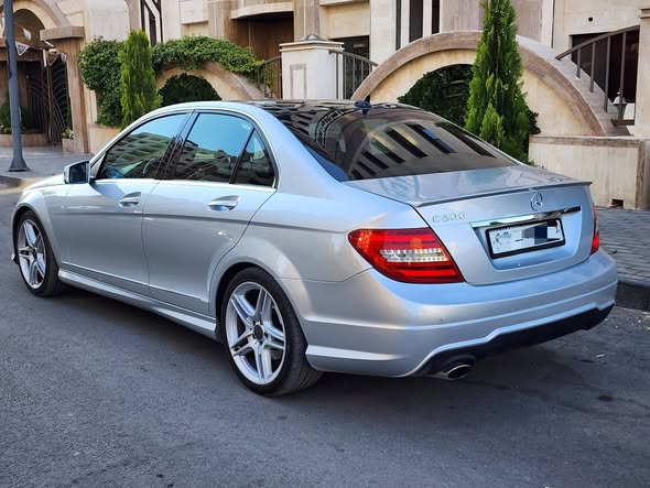 مرسيدس C 200 2013 - صورة 3