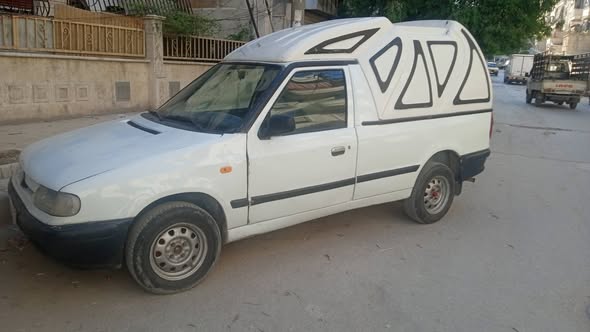 سكودا Pickup 1996 - صورة 2