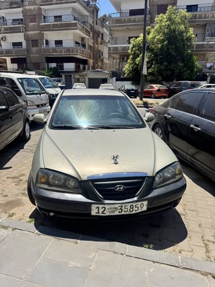 هيونداي افانتي 2005 - صورة 1
