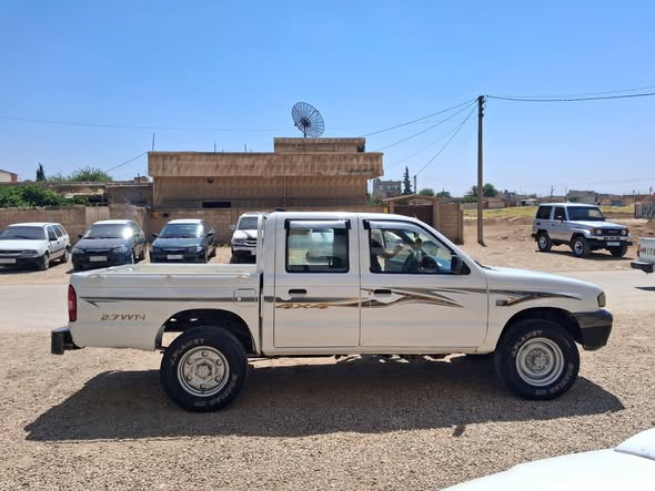 مازدا بيكاب 2000 - صورة 5