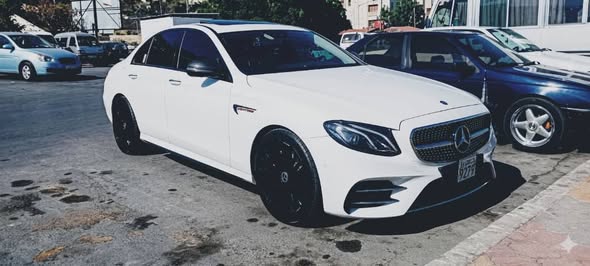 مرسيدس E300 2019 - صورة 2
