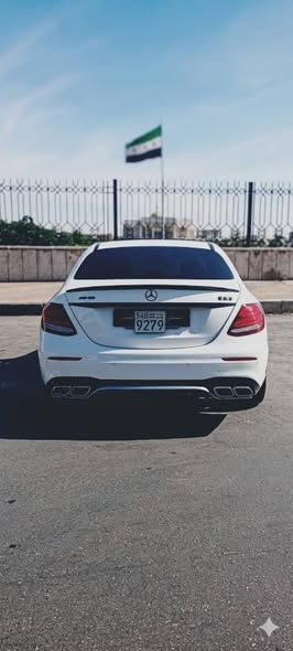 مرسيدس E300 2019 - صورة 3