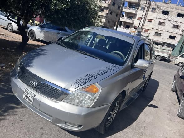 كيا كرنفال 2015 - صورة 5