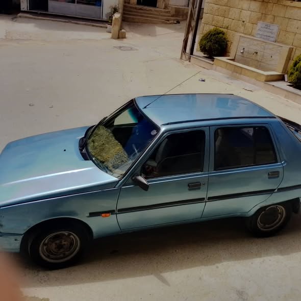 زاز زاز 2004 - صورة 1