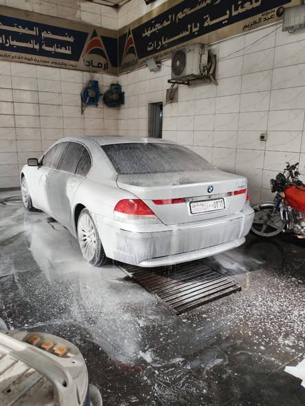 بي ام دبليو 7 Series 2002 - صورة 2