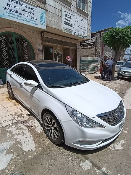 هيونداي سوناتا 2011 - صورة 5