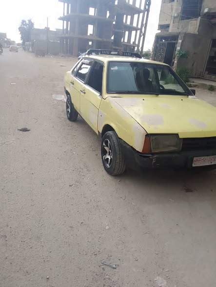 لادا سمارة 2001 - صورة 1