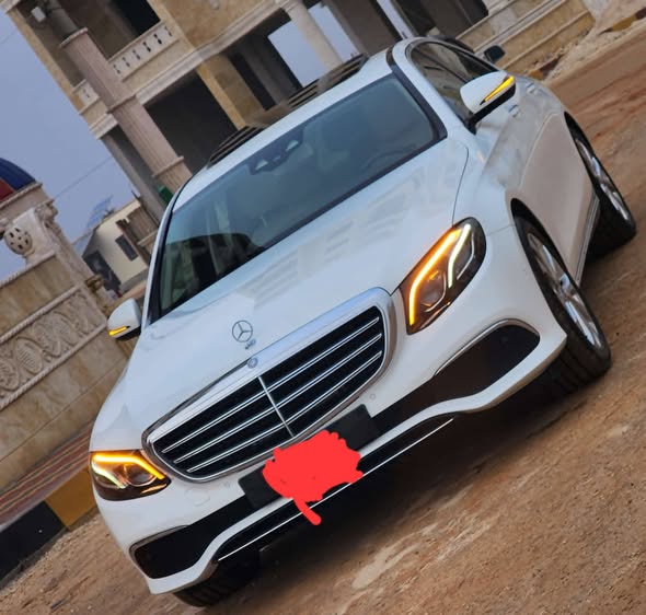 مرسيدس E220 2017 - صورة 2