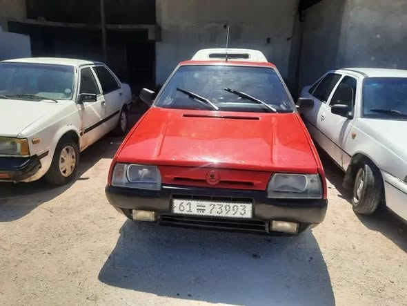 سكودا Pickup 1994 - صورة 4