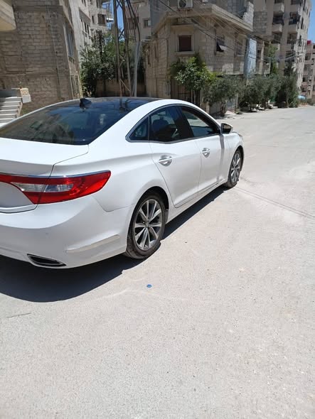 هيونداي ازيرا 2013 - صورة 1