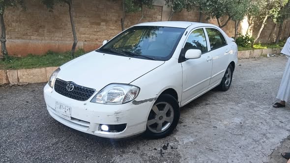 تويوتا كورلا 2004 - صورة 3