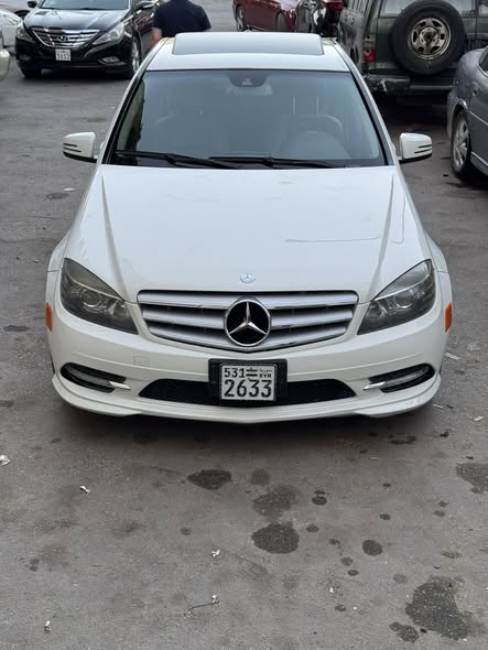 مرسيدس C300 2011 - صورة 3