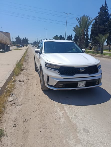 كيا سورينتو 2021 - صورة 3
