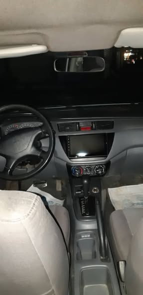 ميتسوبيشي لانسر 2006 - صورة 1