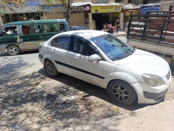 كيا ريو 2006 - صورة 3