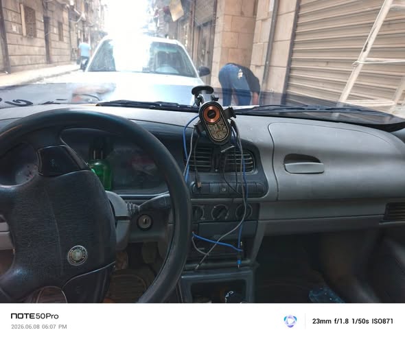 سكودا بيك أب 1998 - صورة 1