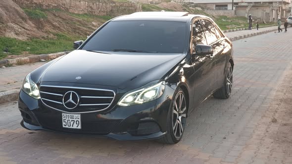 مرسيدس E220 2016 - صورة 2
