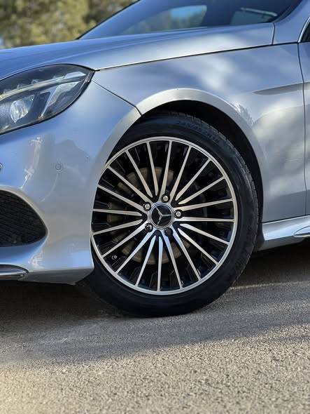 مرسيدس E300 2014 - صورة 5