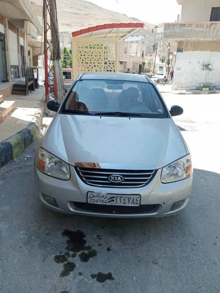 كيا سيراتو 2009 - صورة 1