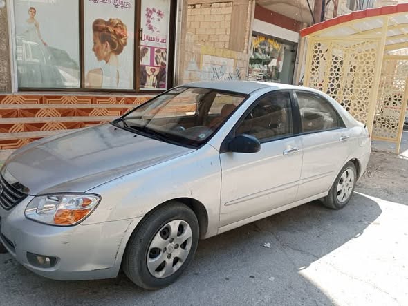 كيا سيراتو 2009 - صورة 2
