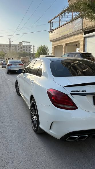 مرسيدس C63 2015 - صورة 2