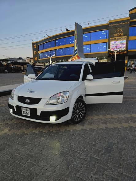 كيا ريو 2009 - صورة 2