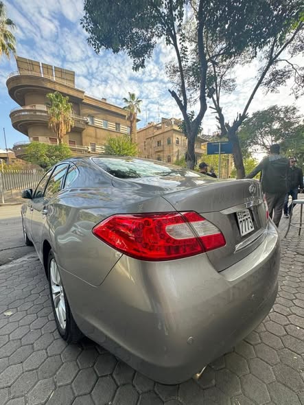 انفينيتي Q70 2011 - صورة 3