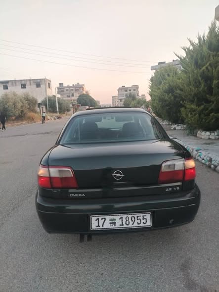 اوبل اوميغا 2002 - صورة 5